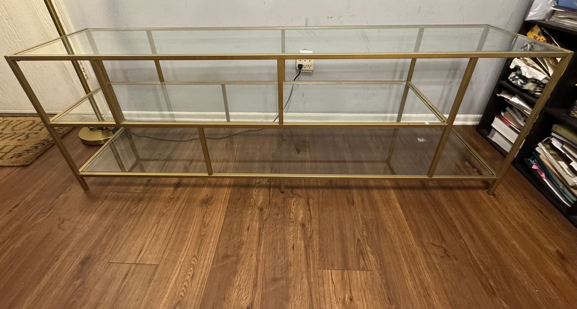 Entertainment/ TV Table