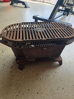 Cast iron mini grill