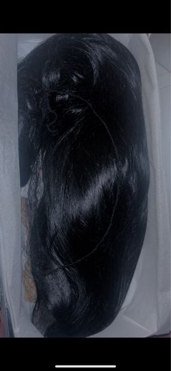 Ari collection frontal lace jet black 28 inch wig