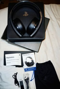 PlayStation 4 Platinum Wireless Headset