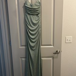 Beautiful Green Dress 