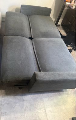 Reclinable sofá bed