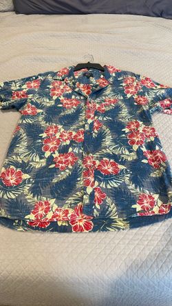 G.H. BASS & CO. Button Up Shirt