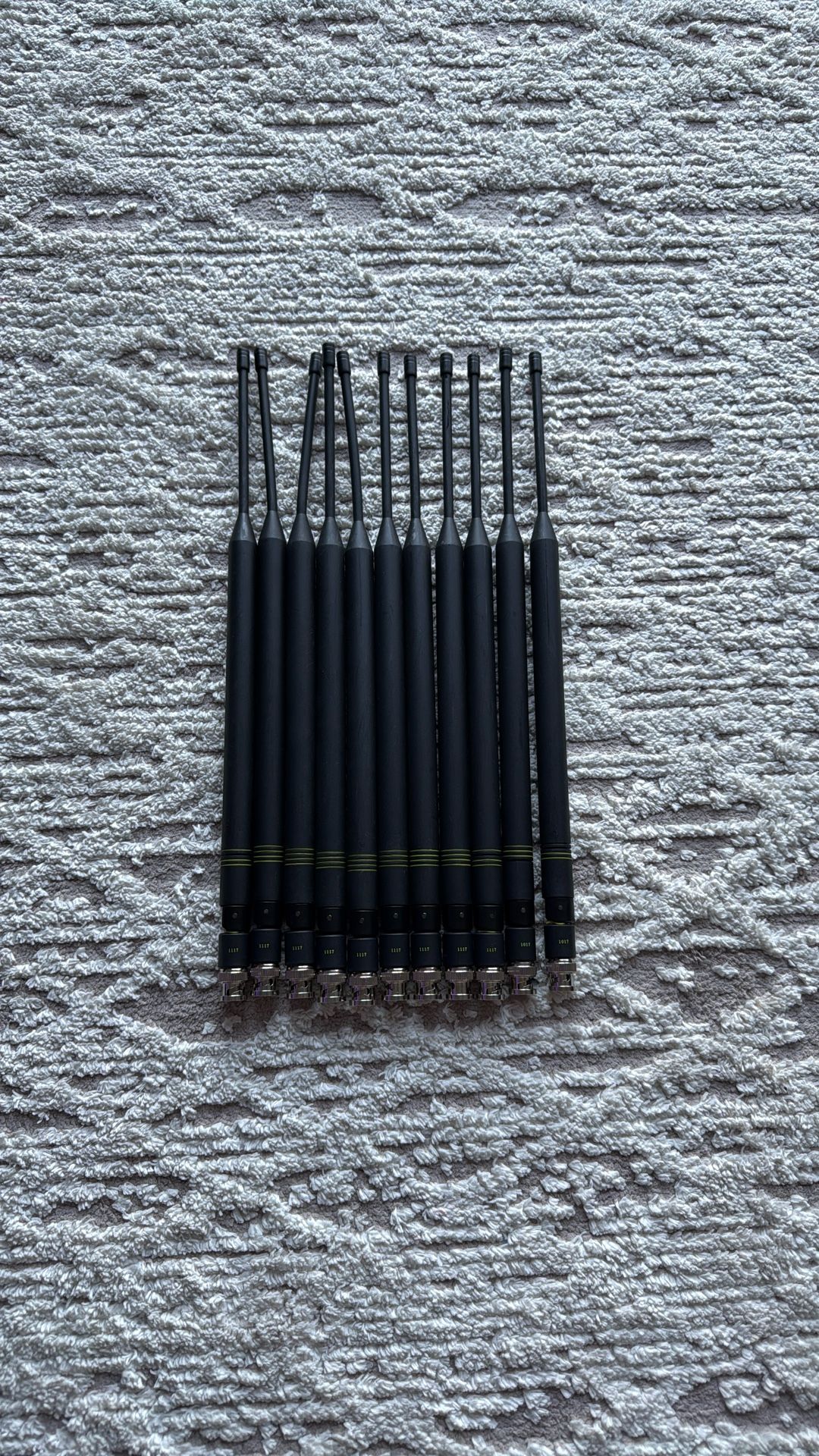 Shure UA8-470-542 1/2 Wave Omnidirectional Antenna (UA8-470-542d1)