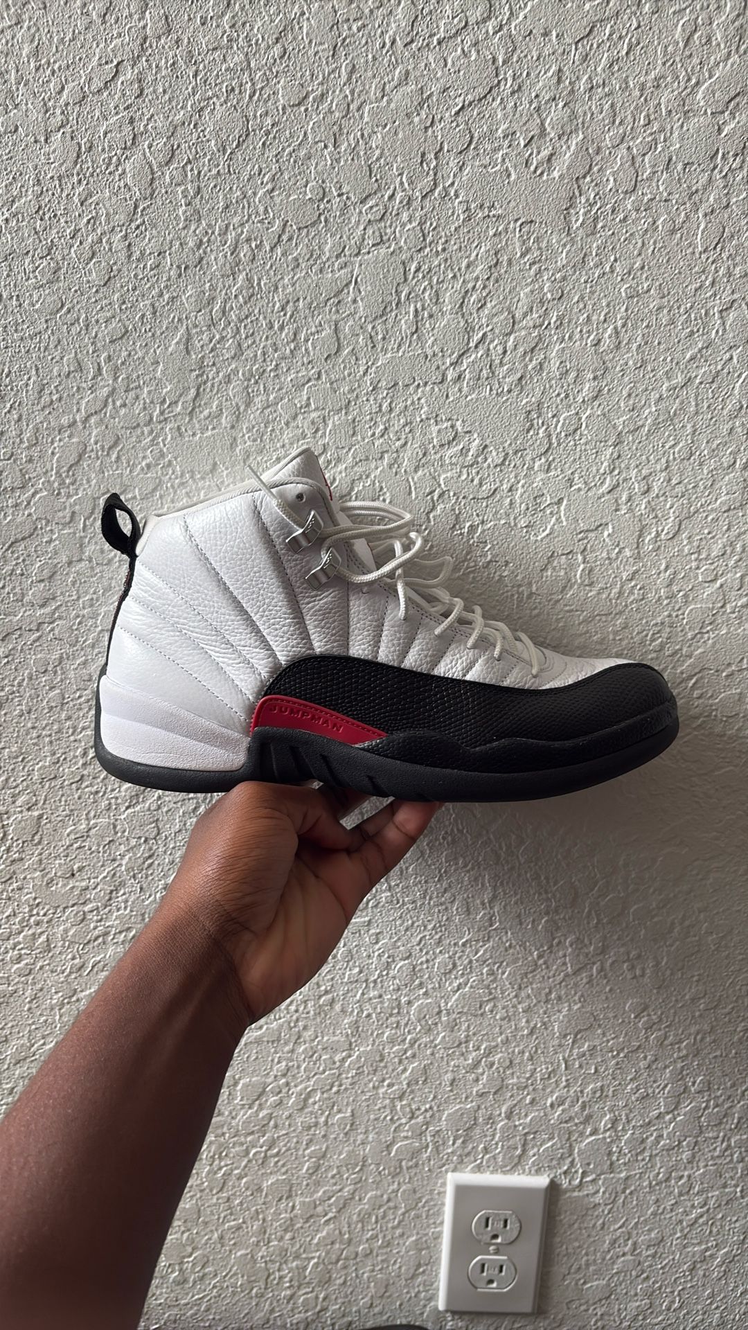 Jordan 12 Retro Taxi Flip Size 11