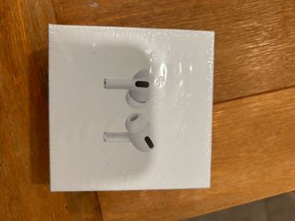 Airpod pros comes in closed case REAL!