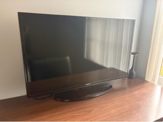 Samsung TV 41 inch