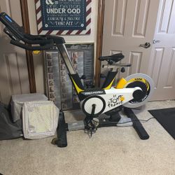 Le Tour De France Stationary Bike