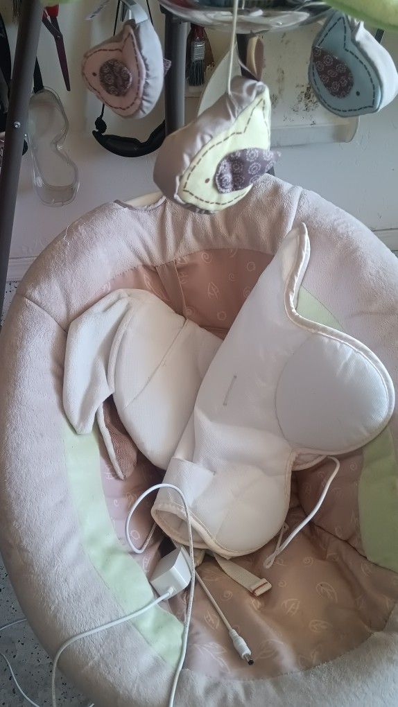 Electric Babt Rocking Chair