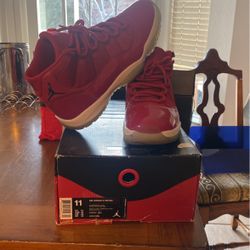 Jordan Retro 11 (Win Like 96) Size 11