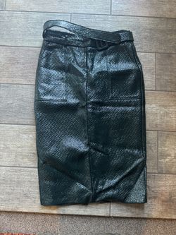 Eva Mendez Leather Skirt
