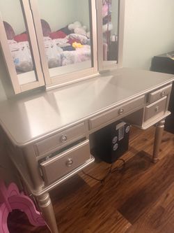 Vanity