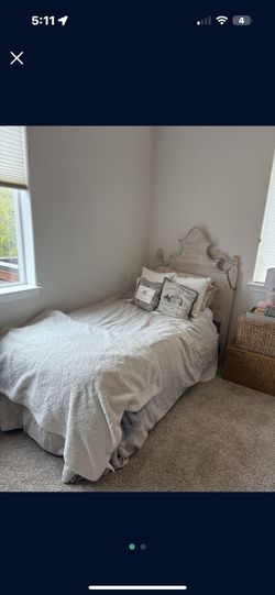 Classic Linen Duvet Twin Size Great Condition 