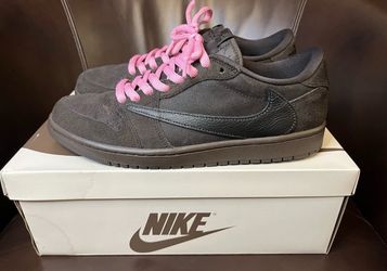 AIR JORDAN RETRO 1 low x Travis Scott “velvet brown” size 11
