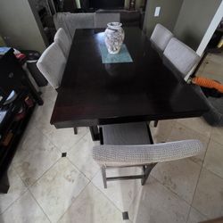 Bar Height Table  With 6 Chairs $700OBO