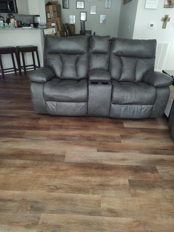 Couch And Love Seat Recliners 