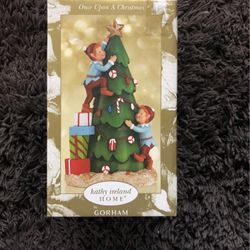 Once Upon A Christmas Statue