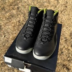 Jordan 10 Venom Sz12 DS 2014