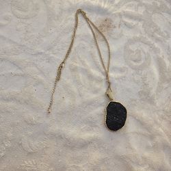 Black Druzy Pendant Necace With Gold Chain
