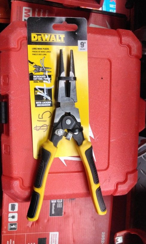 DeWalt Long Nose Pliers