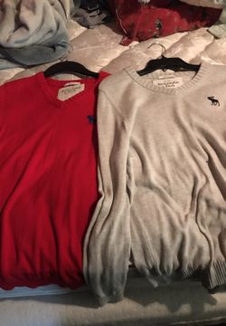 Abercrombie sweater vest