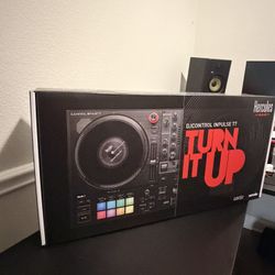 Hercules DJ Control Inpulse T7: DJ Controller