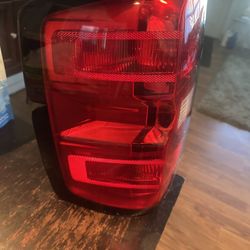 2017 Chevy Silverado Ds Tail Limp