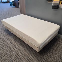 8" Twin Size Mattress in a box ($30 Firm Each)