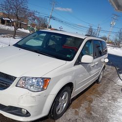 2011 Dodge Caravan 