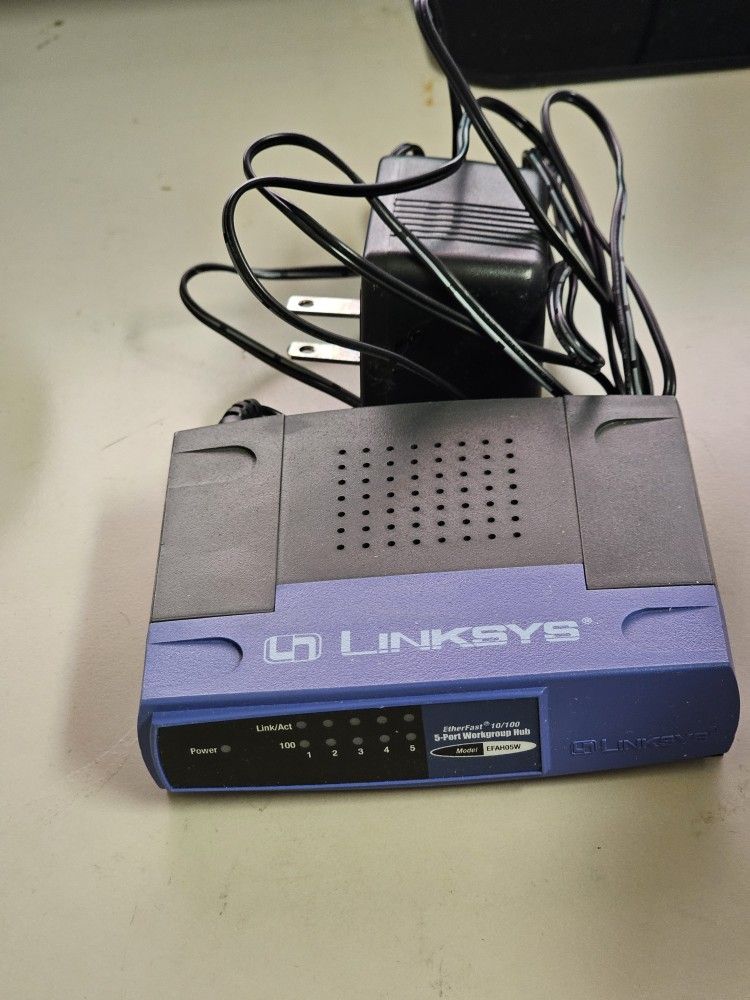 Linksys EFAH05W Ether fast 5 Port Workgroup 