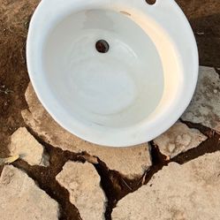 New Modern Ceramic Vessel Sink - Bathroom Vanity Bowl -Small Oval White 19”-1/2