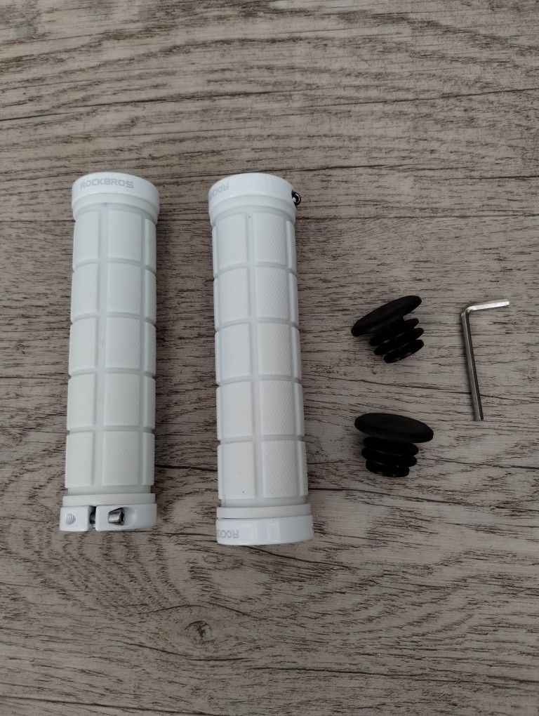 Double Lock On Bike Grips 