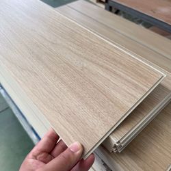 Vinyl Flooring And Laminate 