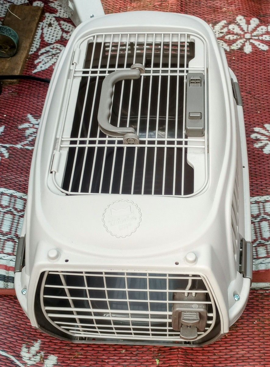Brand New Cat Carrier From PetSmart. Never Used. Fat Cat Won't Fit.