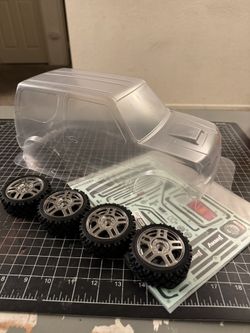 Tamiya Suzuki Jimmy body, Wheels, Tires, and Decals