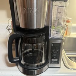 Ninja Coffee Pot 