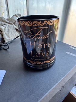 Electric Candle Warmer – Faith Hope Love – Black & Gold