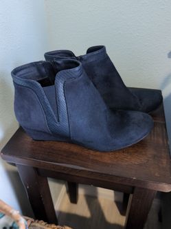 Blue suede booties