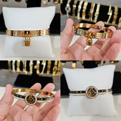 New Braclet Bangels (Jewlery)