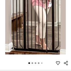 Brand New Regalo Easy Step Extra Tall Walk Thru Baby Gate