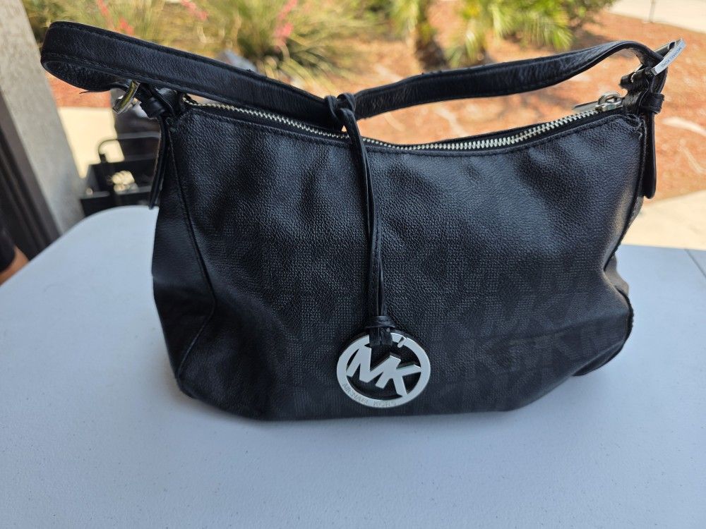 Michael Kors Shoulder Bag