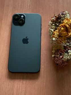iPhone 15 Plus ( Unlocked) 128gb Black color