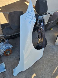 Bmw 5 series right fender oem