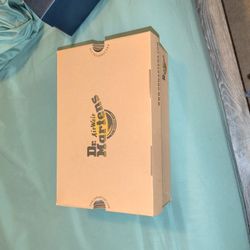 Dr. Martens Or Doc Martens 