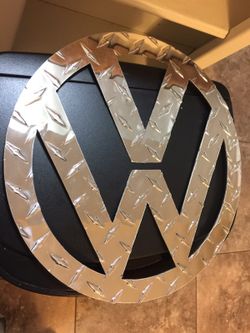12" DIAMOND PLATE VW BUS NOSE EMBLEM