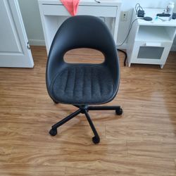 IKEA Swivel Desk Chair Eldberget