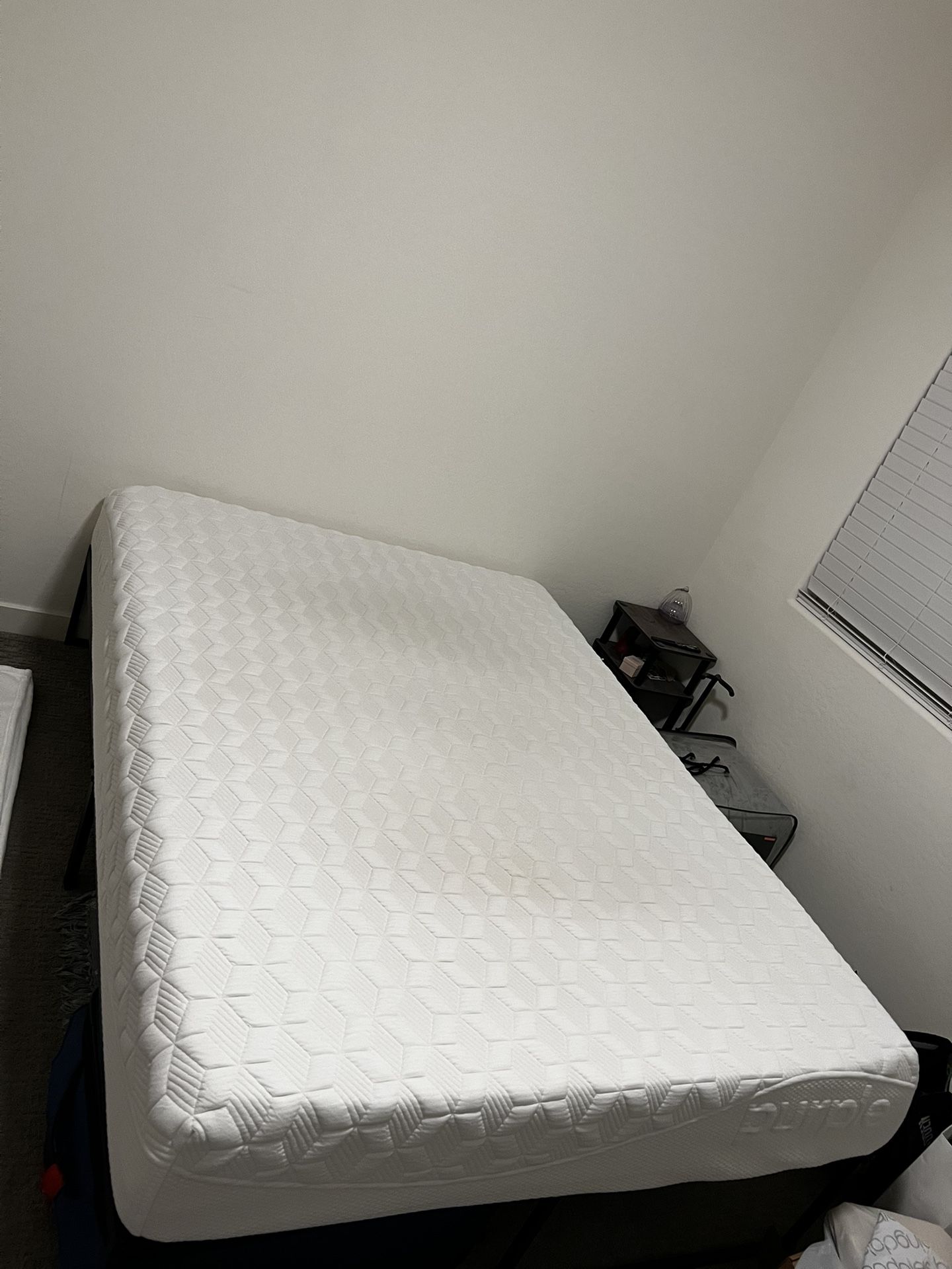 Purple Mattress Gen 1 (2018) Queen Size