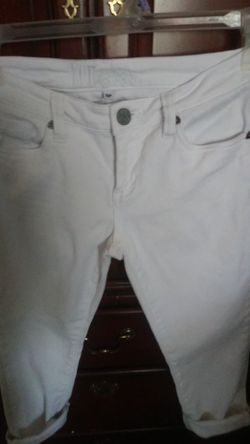 White capris size 0_3 $10