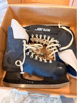 Bauer NHL international series molded hockey skates
