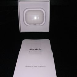 Apple AirPods 2 (2nd generation) USB-C With charging case (Active noise cancellation)